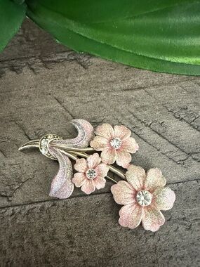 Vintage Pink Floral Crystal Brooch with Broken Pin Holder- Women Jewelry